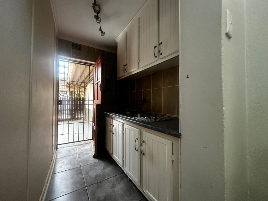 4 Bedroom Property for Sale in Heuwelsig Free State